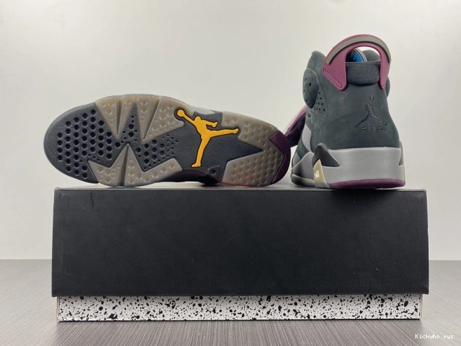 6 Air Jordan 